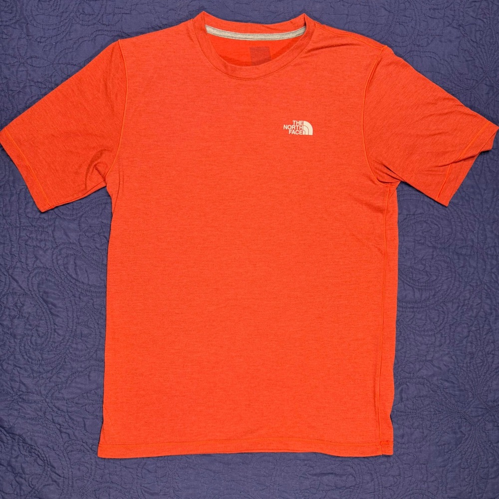 The North Face Mens FlashDry Training Shirt Orange Heather Short Sleeve Tee S